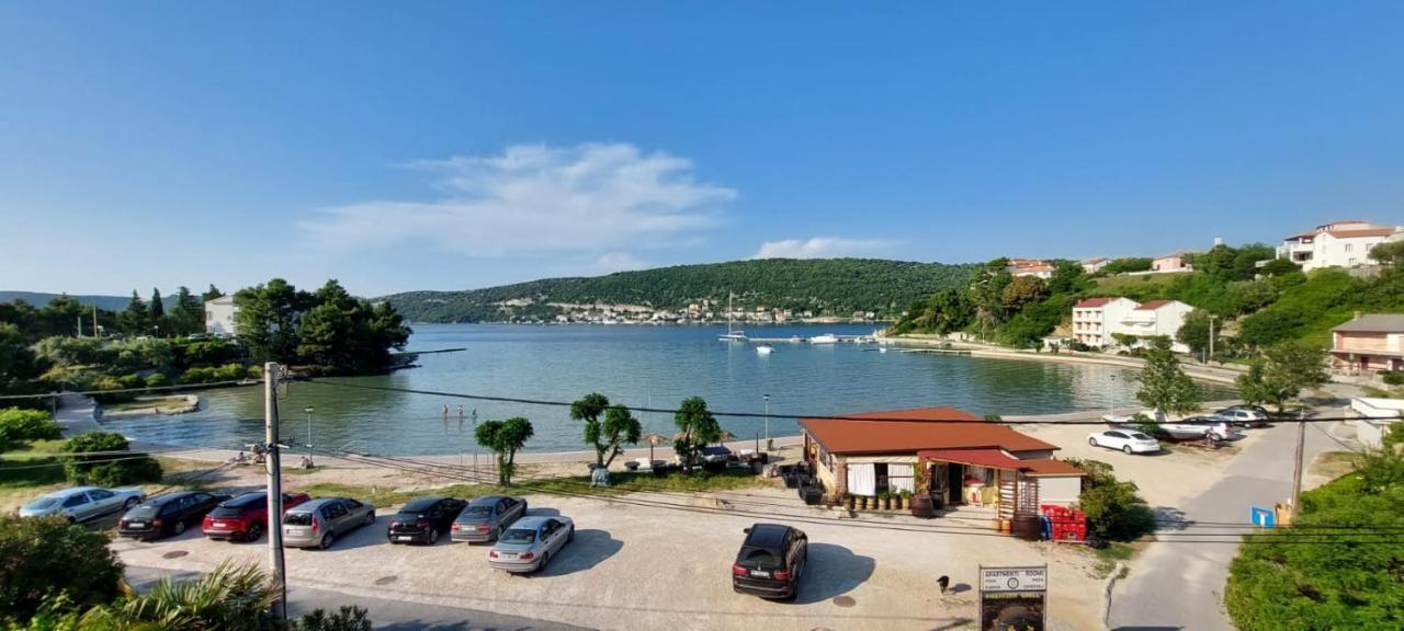 Apartmani Premijer-Rab Supetarska Draga Exteriör bild
