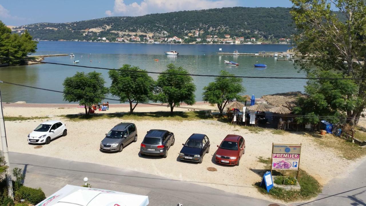 Apartmani Premijer-Rab Supetarska Draga Exteriör bild