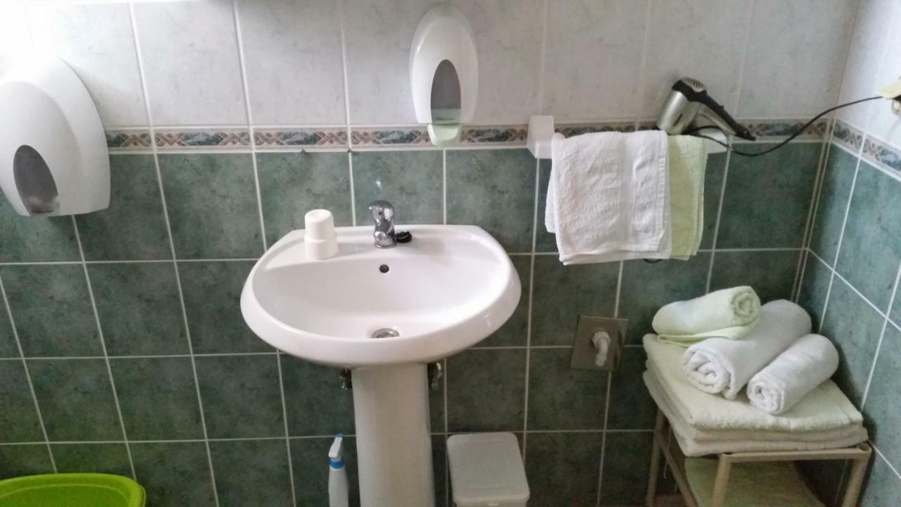 Apartmani Premijer-Rab Supetarska Draga Exteriör bild