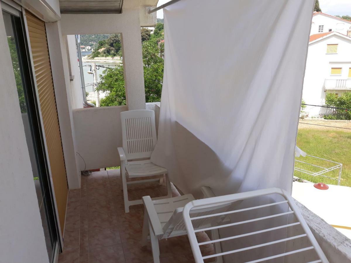 Apartmani Premijer-Rab Supetarska Draga Exteriör bild