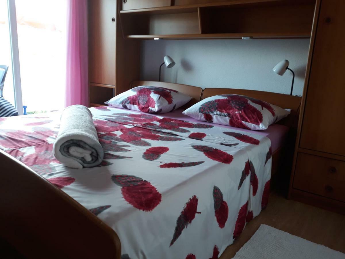 Apartmani Premijer-Rab Supetarska Draga Exteriör bild