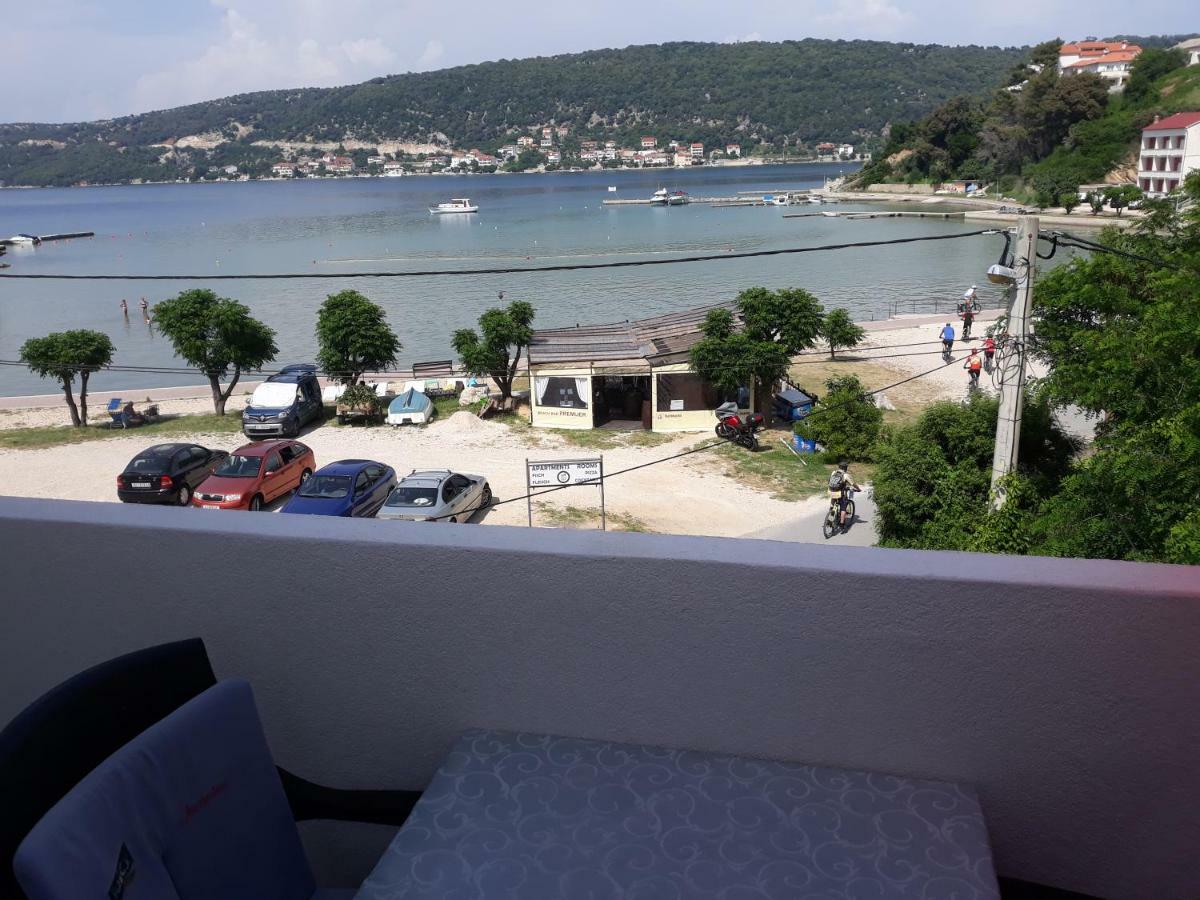 Apartmani Premijer-Rab Supetarska Draga Exteriör bild